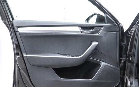 Skoda Superb III рестайлинг, 2018 год, 2 150 000 рублей, 7 фотография