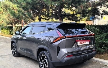 Geely Atlas, 2024 год, 2 599 900 рублей, 3 фотография