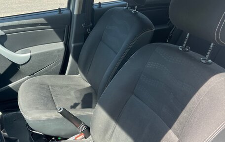 Renault Sandero I, 2013 год, 720 000 рублей, 12 фотография