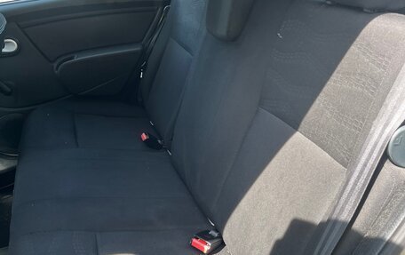 Renault Sandero I, 2013 год, 720 000 рублей, 14 фотография