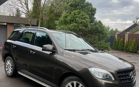 Mercedes-Benz M-Класс, 2014 год, 1 980 000 рублей, 2 фотография