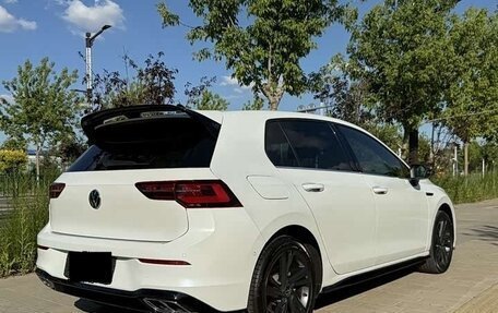 Volkswagen Golf VIII, 2022 год, 1 970 000 рублей, 4 фотография