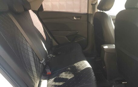 Hyundai Solaris II рестайлинг, 2022 год, 1 505 000 рублей, 5 фотография