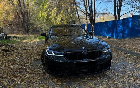 BMW 5 серия, 2017 год, 3 000 000 рублей, 2 фотография