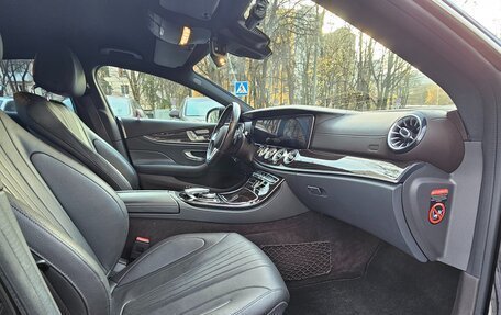 Mercedes-Benz CLS, 2018 год, 4 180 000 рублей, 26 фотография