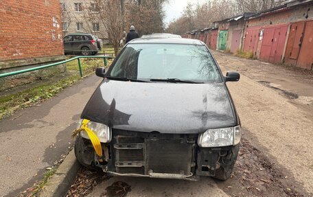 Volkswagen Polo III рестайлинг, 2001 год, 150 000 рублей, 2 фотография