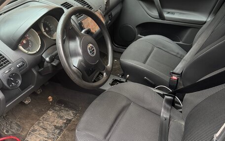 Volkswagen Polo III рестайлинг, 2001 год, 150 000 рублей, 5 фотография