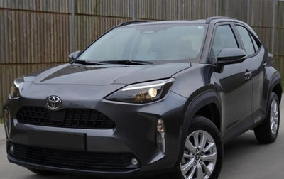 Toyota Yaris Cross, 2024 год, 1 650 000 рублей, 1 фотография