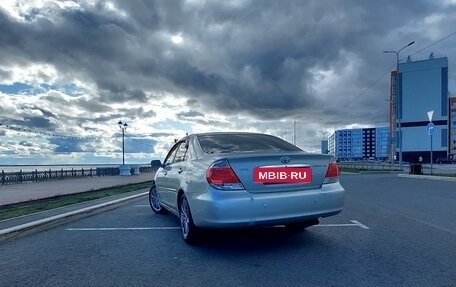 Toyota Camry V40, 2005 год, 699 000 рублей, 7 фотография