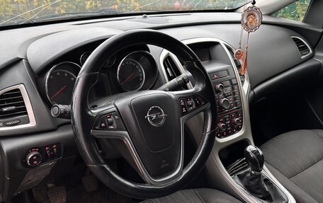 Opel Astra J, 2010 год, 520 000 рублей, 5 фотография