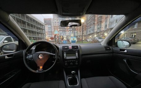 Volkswagen Golf V, 2006 год, 343 000 рублей, 2 фотография