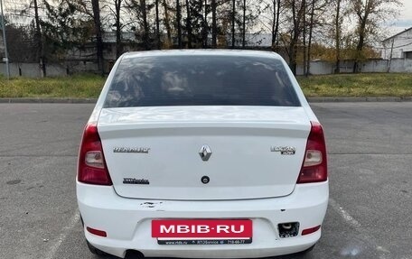 Renault Logan I, 2015 год, 230 000 рублей, 2 фотография