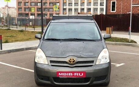 Toyota Corolla Verso I, 2005 год, 530 000 рублей, 2 фотография