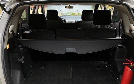 Toyota Corolla Verso I, 2005 год, 530 000 рублей, 15 фотография