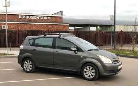 Toyota Corolla Verso I, 2005 год, 530 000 рублей, 3 фотография