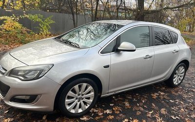 Opel Astra J, 2012 год, 570 000 рублей, 1 фотография