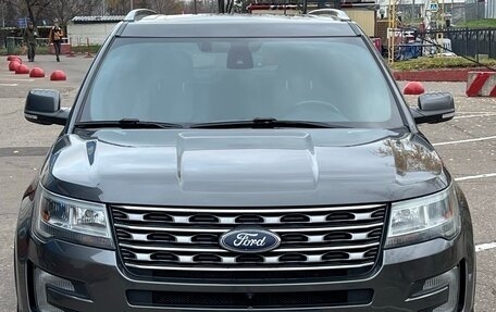 Ford Explorer VI, 2017 год, 2 850 000 рублей, 1 фотография