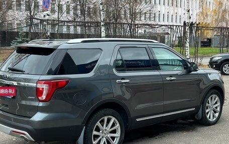 Ford Explorer VI, 2017 год, 2 850 000 рублей, 6 фотография