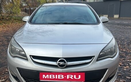 Opel Astra J, 2012 год, 570 000 рублей, 3 фотография