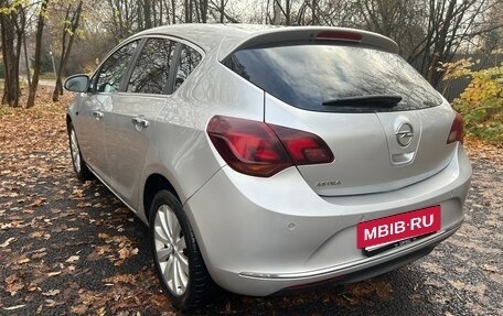 Opel Astra J, 2012 год, 570 000 рублей, 5 фотография