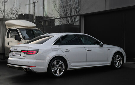 Audi A4, 2018 год, 2 590 000 рублей, 5 фотография