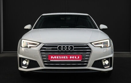 Audi A4, 2018 год, 2 590 000 рублей, 2 фотография