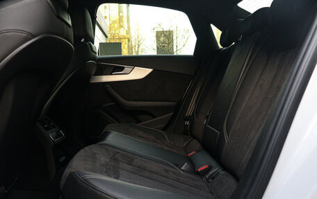 Audi A4, 2018 год, 2 590 000 рублей, 12 фотография