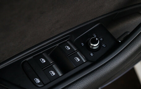 Audi A4, 2018 год, 2 590 000 рублей, 21 фотография