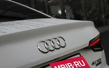 Audi A4, 2018 год, 2 590 000 рублей, 36 фотография