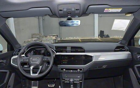 Audi Q3, 2025 год, 4 050 000 рублей, 10 фотография