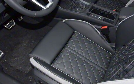 Audi Q3, 2025 год, 4 050 000 рублей, 16 фотография