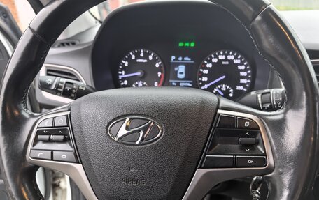 Hyundai Solaris II рестайлинг, 2017 год, 1 200 000 рублей, 5 фотография