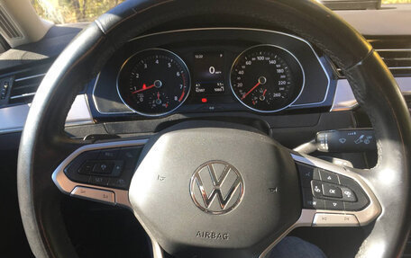 Volkswagen Passat B8 рестайлинг, 2021 год, 2 990 000 рублей, 10 фотография