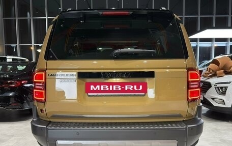 Toyota Land Cruiser Prado, 2024 год, 10 790 000 рублей, 4 фотография