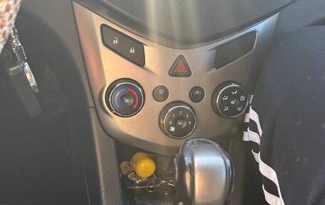 Chevrolet Aveo III, 2012 год, 550 000 рублей, 4 фотография