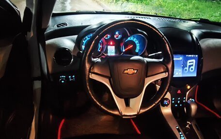 Chevrolet Cruze II, 2013 год, 745 000 рублей, 7 фотография