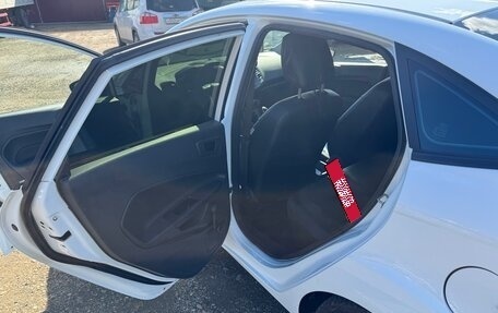 Ford Fiesta, 2015 год, 850 000 рублей, 8 фотография