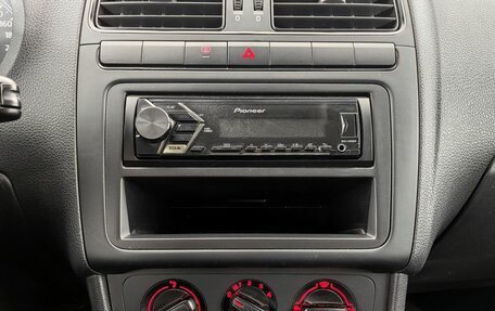 Volkswagen Polo VI (EU Market), 2017 год, 970 000 рублей, 14 фотография