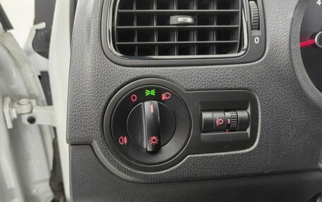 Volkswagen Polo VI (EU Market), 2017 год, 970 000 рублей, 15 фотография