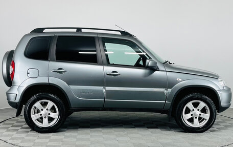 Chevrolet Niva I рестайлинг, 2015 год, 700 000 рублей, 5 фотография