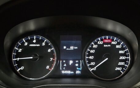 Mitsubishi Outlander III рестайлинг 3, 2020 год, 1 875 000 рублей, 10 фотография