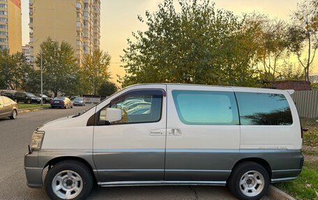 Nissan Elgrand I, 2000 год, 825 000 рублей, 3 фотография