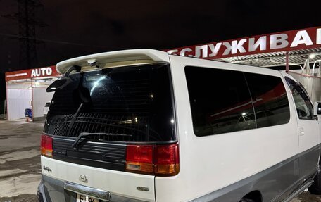 Nissan Elgrand I, 2000 год, 825 000 рублей, 8 фотография