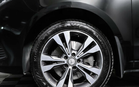 Mercedes-Benz V-Класс, 2017 год, 4 990 000 рублей, 27 фотография