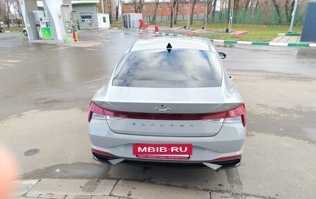 Hyundai Elantra, 2023 год, 2 550 000 рублей, 2 фотография