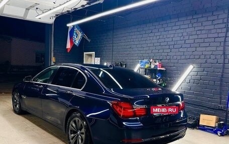 BMW 7 серия, 2014 год, 1 990 000 рублей, 4 фотография