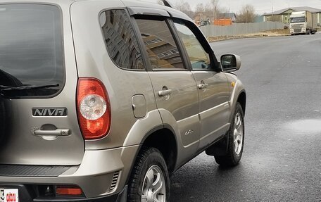 Chevrolet Niva I рестайлинг, 2010 год, 380 000 рублей, 13 фотография
