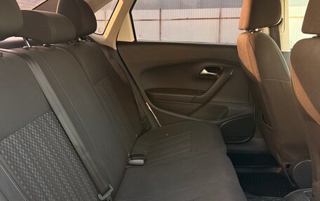 Volkswagen Polo VI (EU Market), 2016 год, 850 000 рублей, 19 фотография