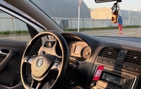 Volkswagen Polo VI (EU Market), 2016 год, 850 000 рублей, 14 фотография