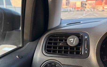 Volkswagen Polo VI (EU Market), 2016 год, 850 000 рублей, 29 фотография